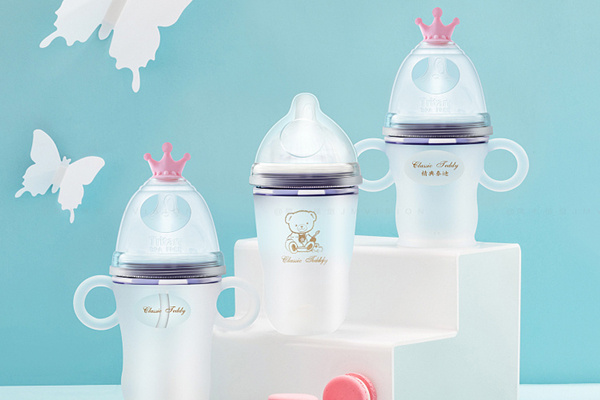 嬰兒奶瓶和奶嘴 嬰兒奶瓶和奶嘴
