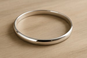 銀器能用超聲波清洗嗎？選對方法，潔凈如新不傷器